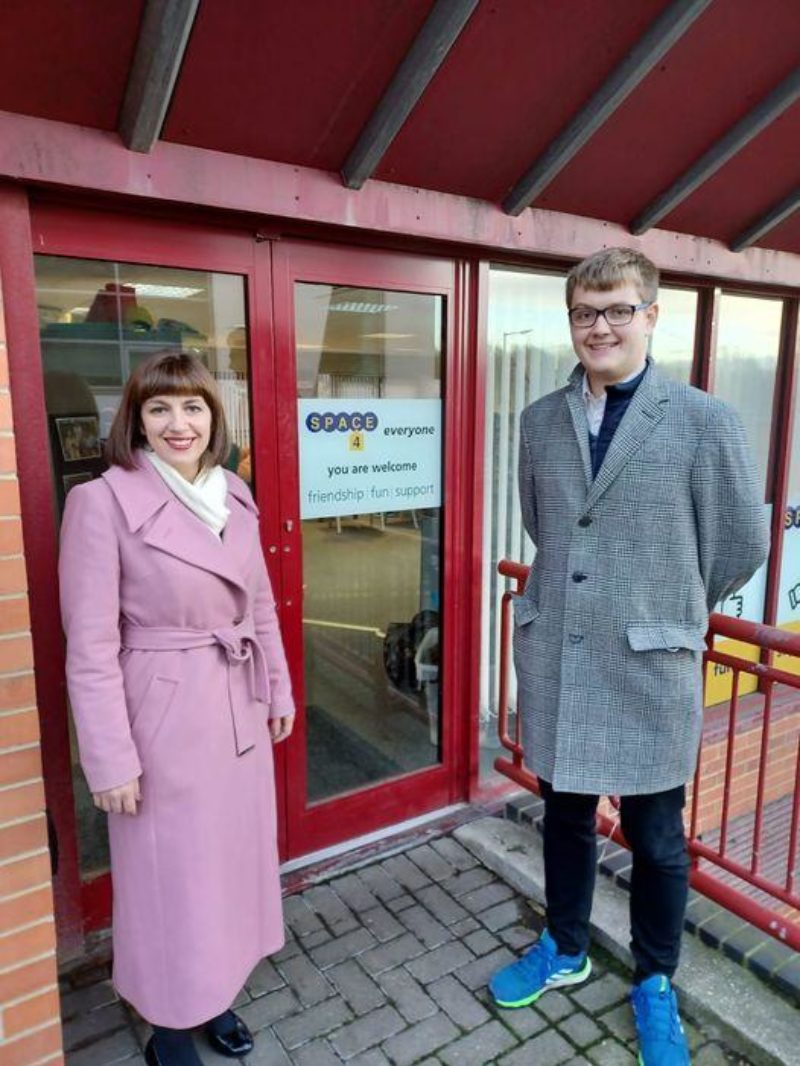 Bridget Phillipson MP visits Space4 and discusses their Christmas Day meal initiative