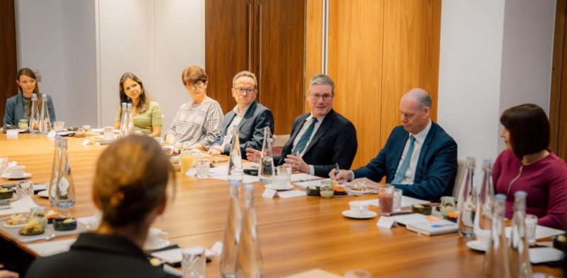 Bridget Phillipson MP discusses the skills shortage with Keir Starmer, CEOs and business leaders