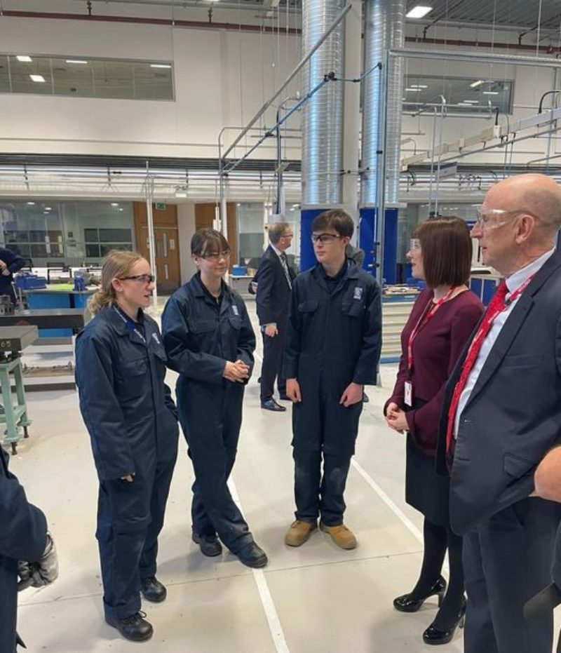 Bridget Phillipson MP meets apprentices at Rolls Royce with John Healey MP