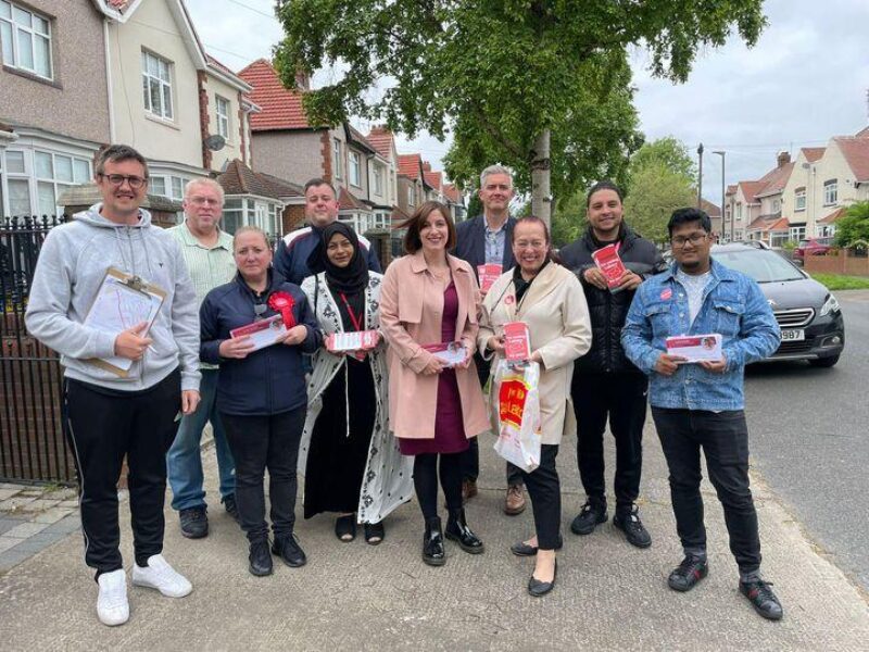 Bridget Phillipson MP out campaigning in St Chads